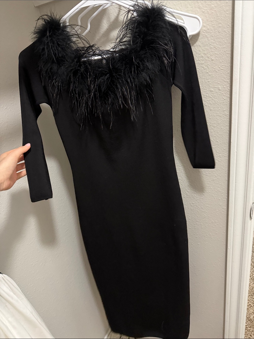 ANTONIO MELANI Black Feather-Trim Long Sleeve Midi Dress